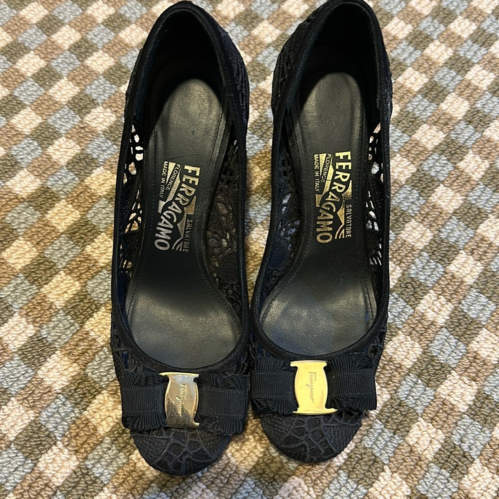 Ferragamo Designer Lace Stunning Heels